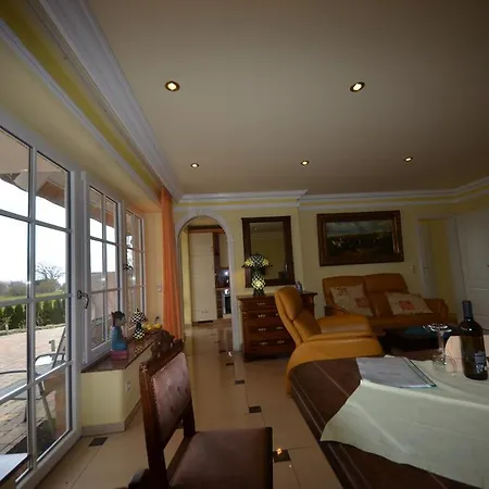 Reet Hausteile Sonnenkliff Und Kamp Apartment