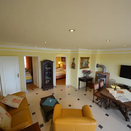 Reet Hausteile Sonnenkliff Und Kamp * גאגר