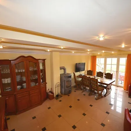 Reet Hausteile Sonnenkliff Und Kamp גאגר