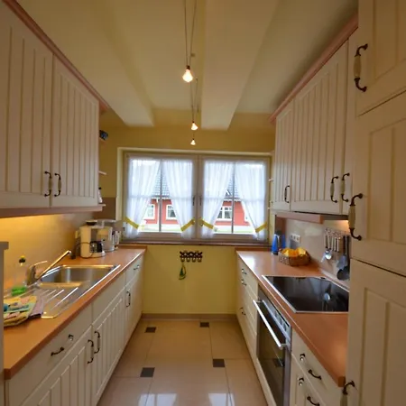 Reet Hausteile Sonnenkliff Und Kamp גאגר